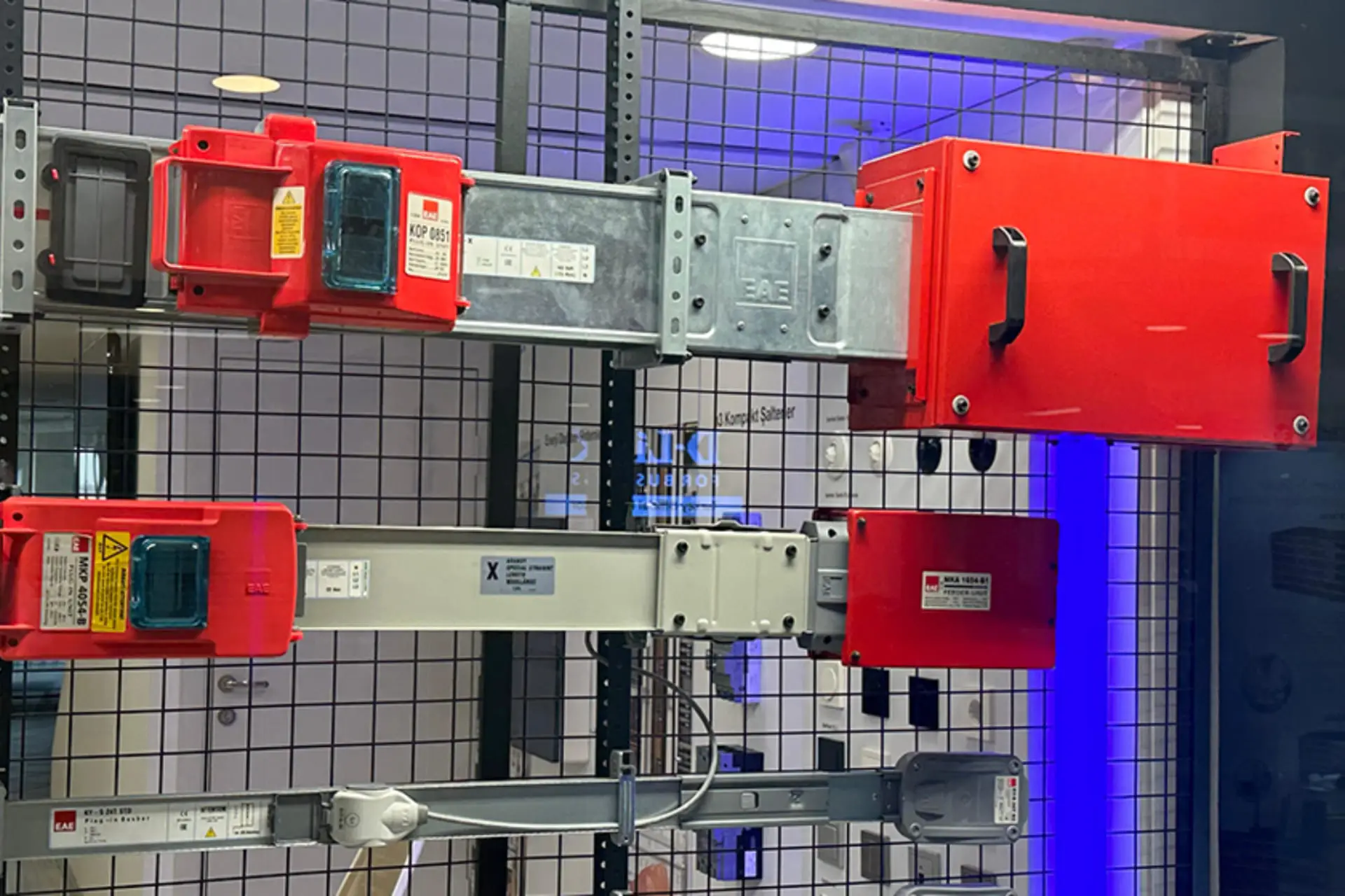 Busbar Enerji Dağıtım Sistemleri