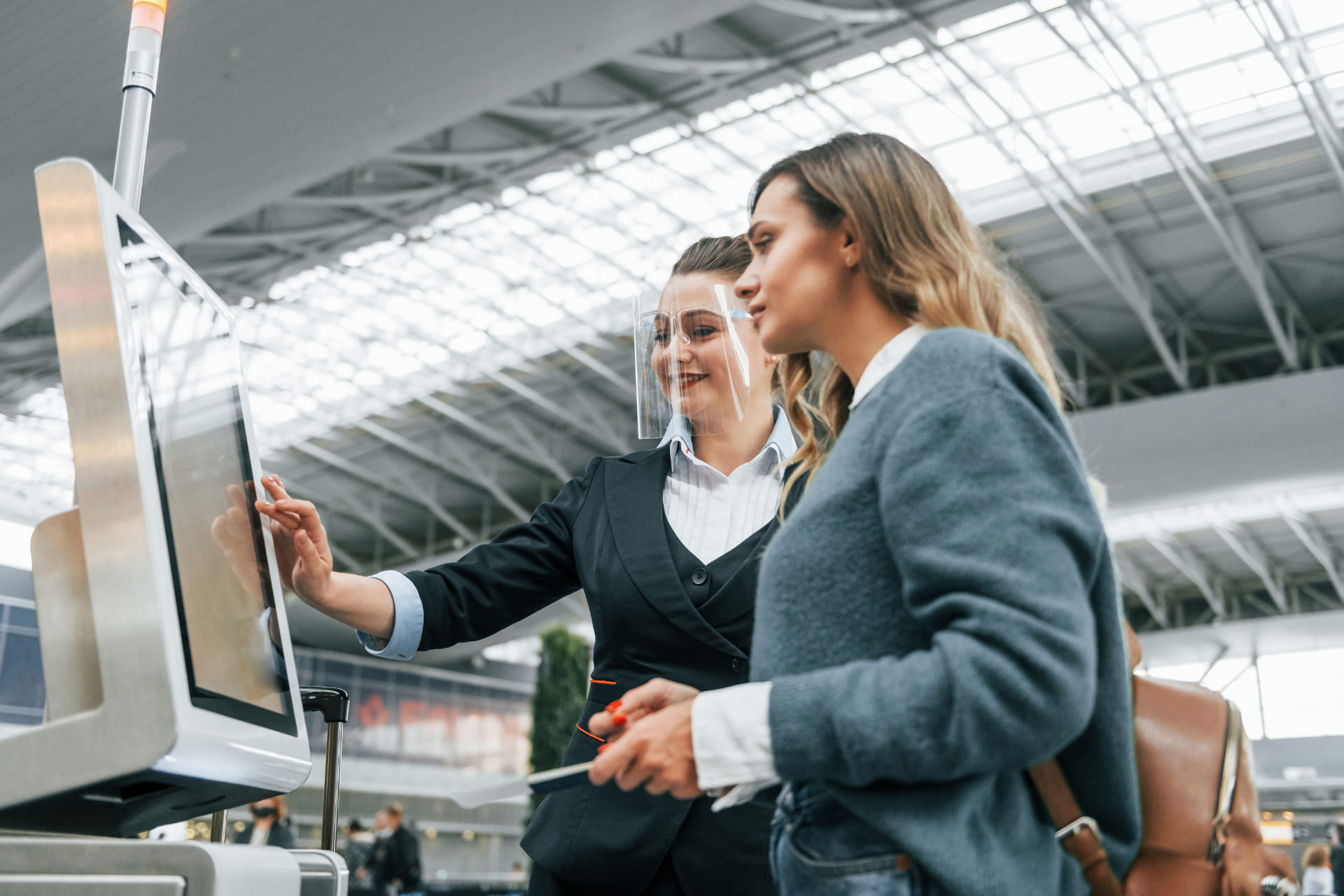 Dijital Bilgilendirme (Digital Signage) ve İçerik Yönetim Sistemleri